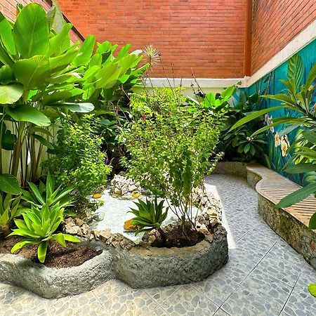 Hotel Casa Laureles Медельин Экстерьер фото