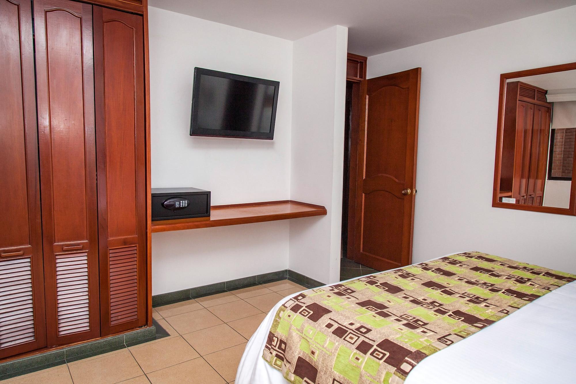 Hotel Casa Laureles Медельин Экстерьер фото
